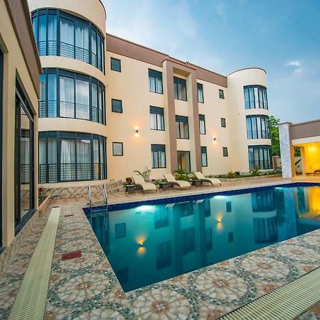 Lexor Apartments Kigali Buitenkant foto