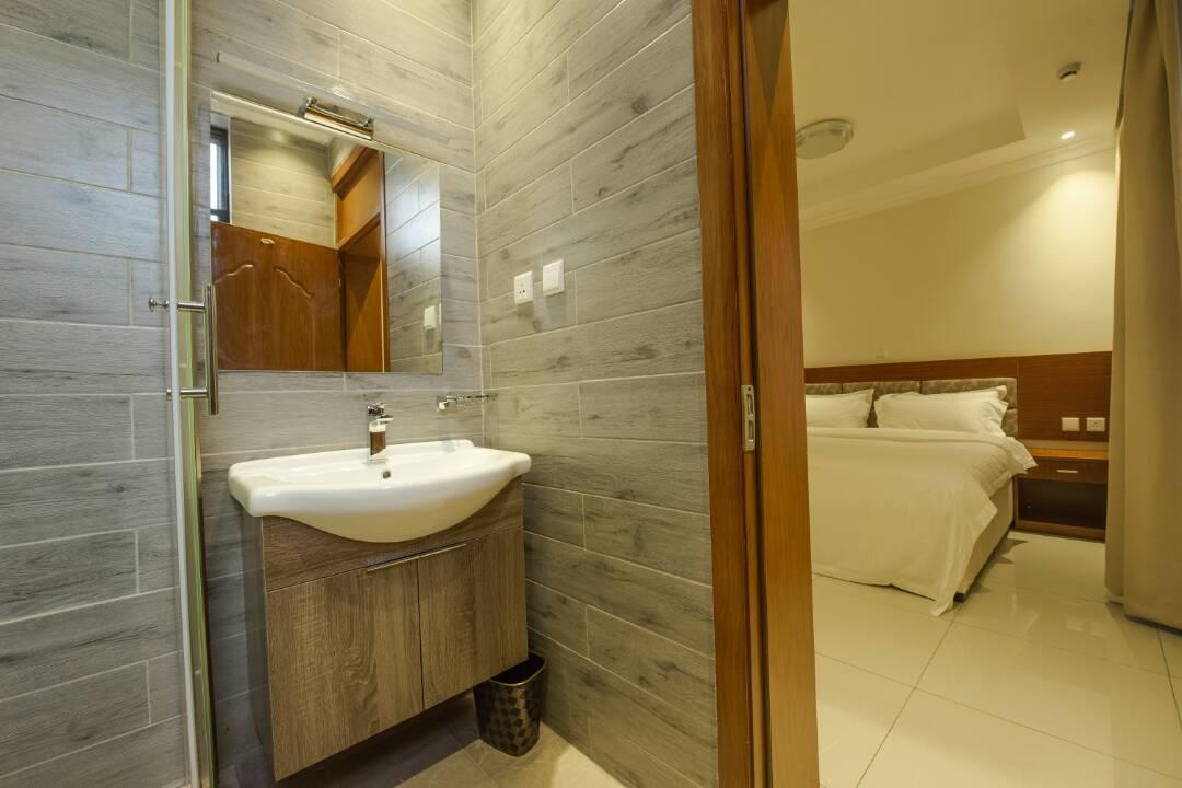 Lexor Apartments Kigali Buitenkant foto